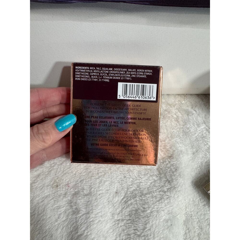 NIB Charlotte Tilbury Rose Gold Hollywood Glow Glide Highlighter - Picture 3 of 4